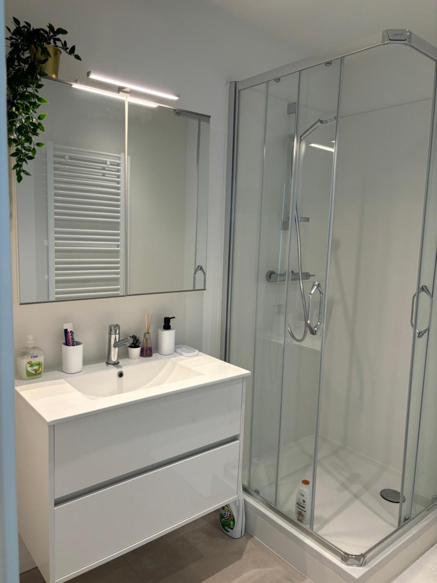 2 Bedrooms Luxury Apartment - Guillemins Liège Dış mekan fotoğraf