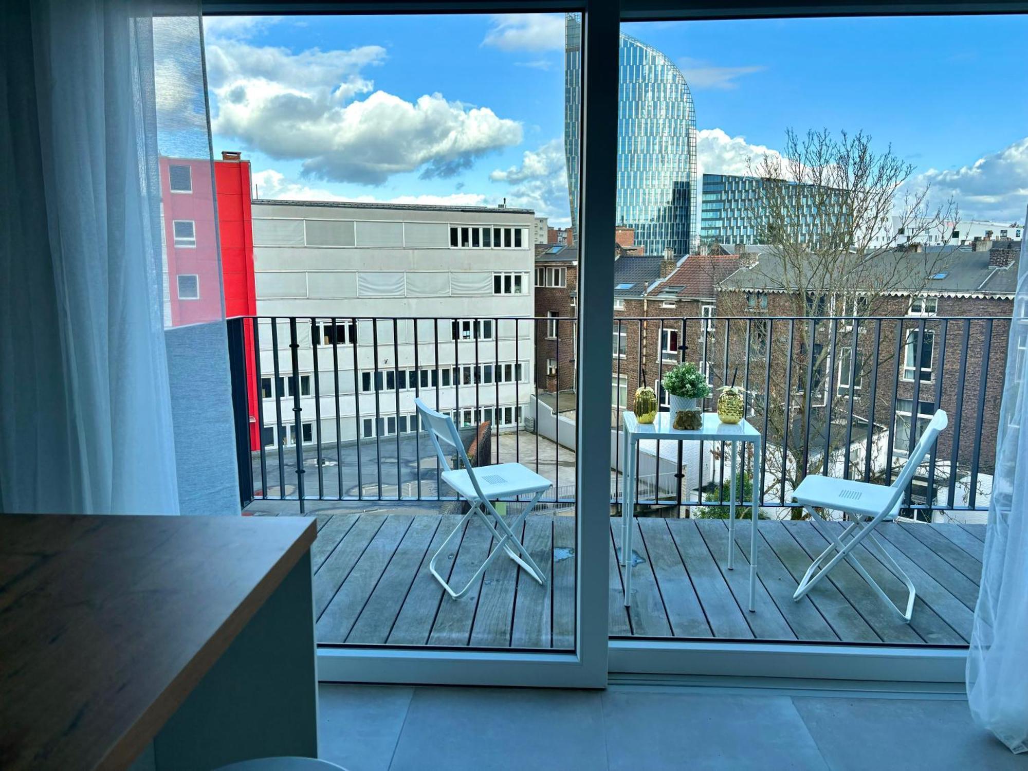 2 Bedrooms Luxury Apartment - Guillemins Liège Dış mekan fotoğraf