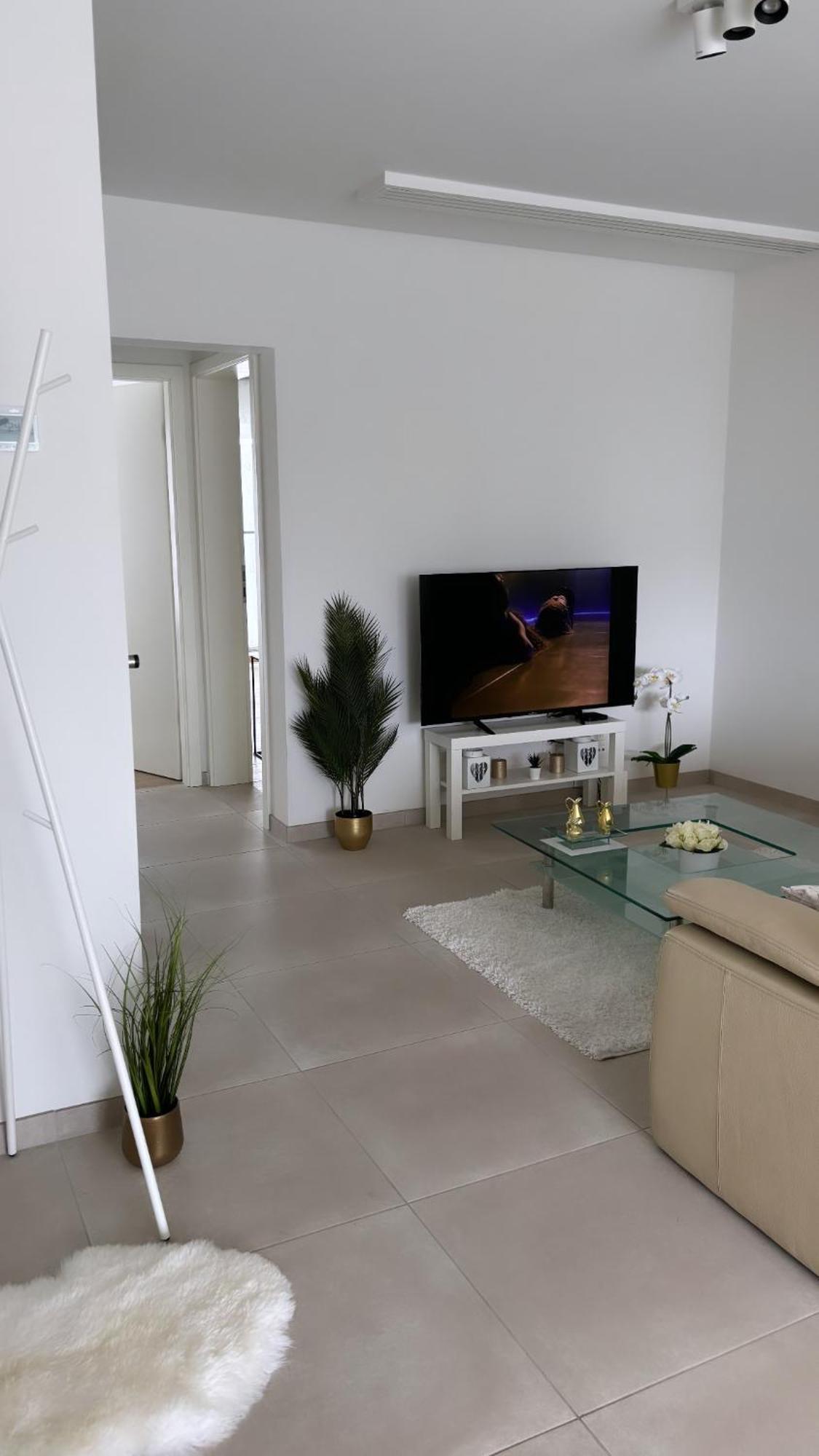 2 Bedrooms Luxury Apartment - Guillemins Liège Dış mekan fotoğraf